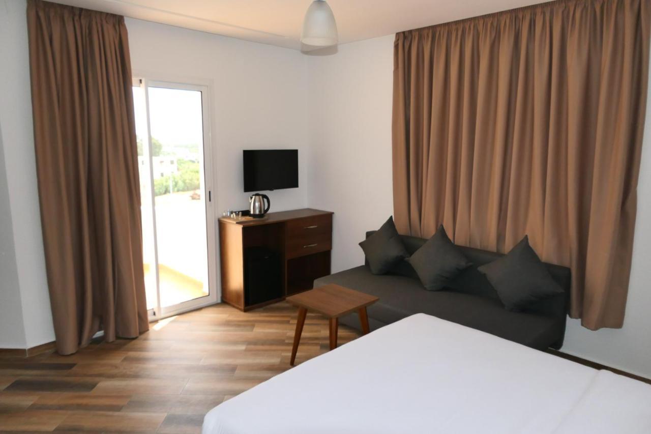 Hotel Corail De Cabo Cabo Negro Bagian luar foto