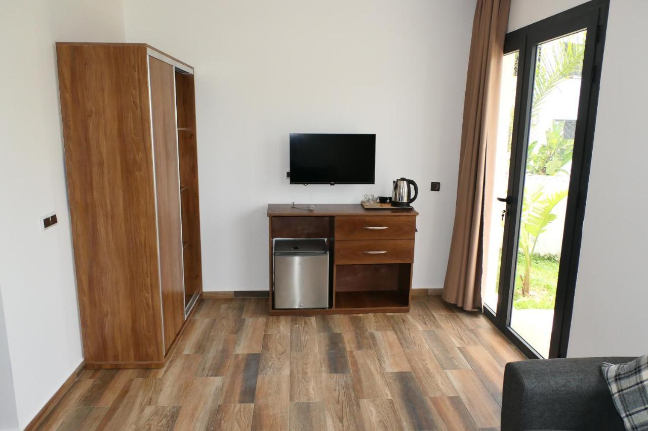 Hotel Corail De Cabo Cabo Negro Bagian luar foto