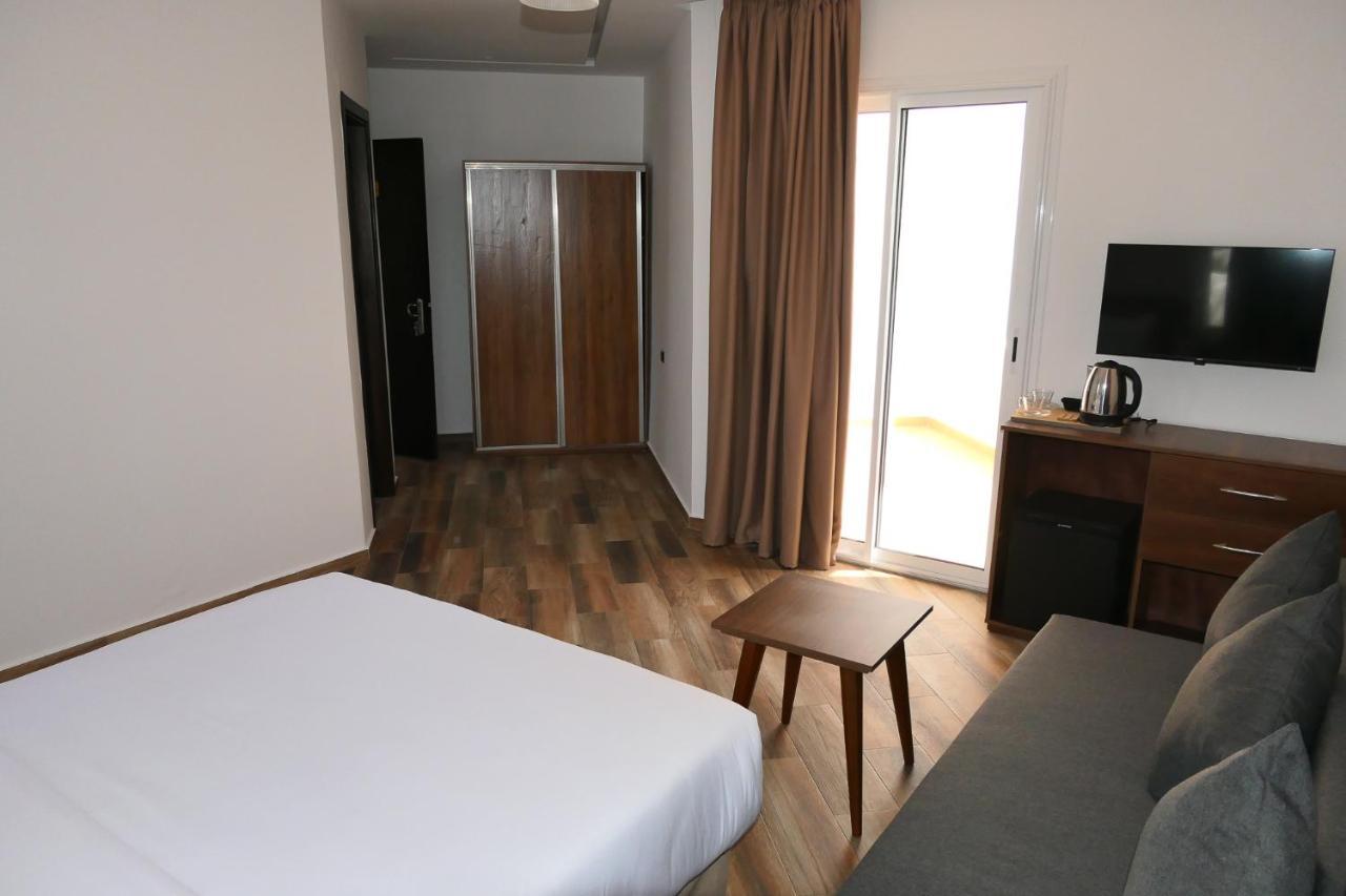 Hotel Corail De Cabo Cabo Negro Bagian luar foto