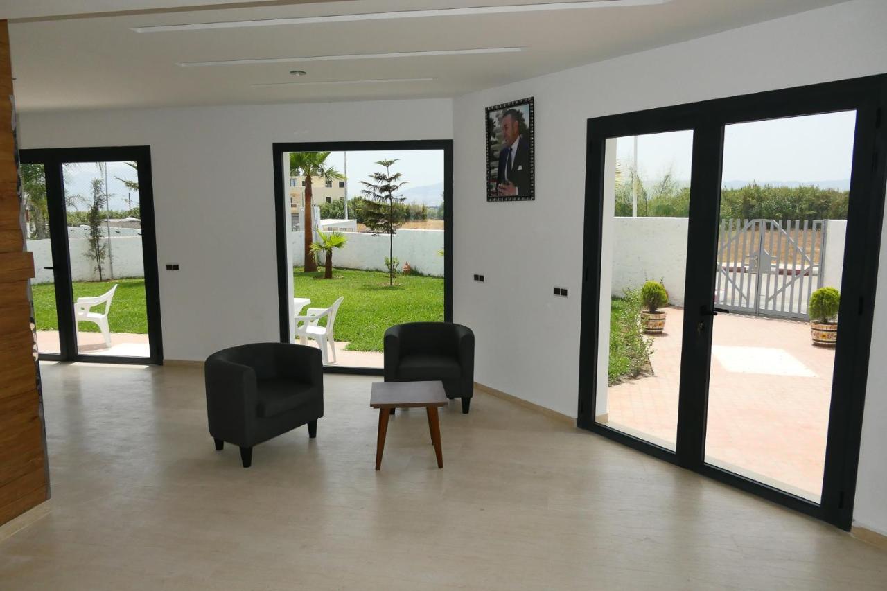 Hotel Corail De Cabo Cabo Negro Bagian luar foto