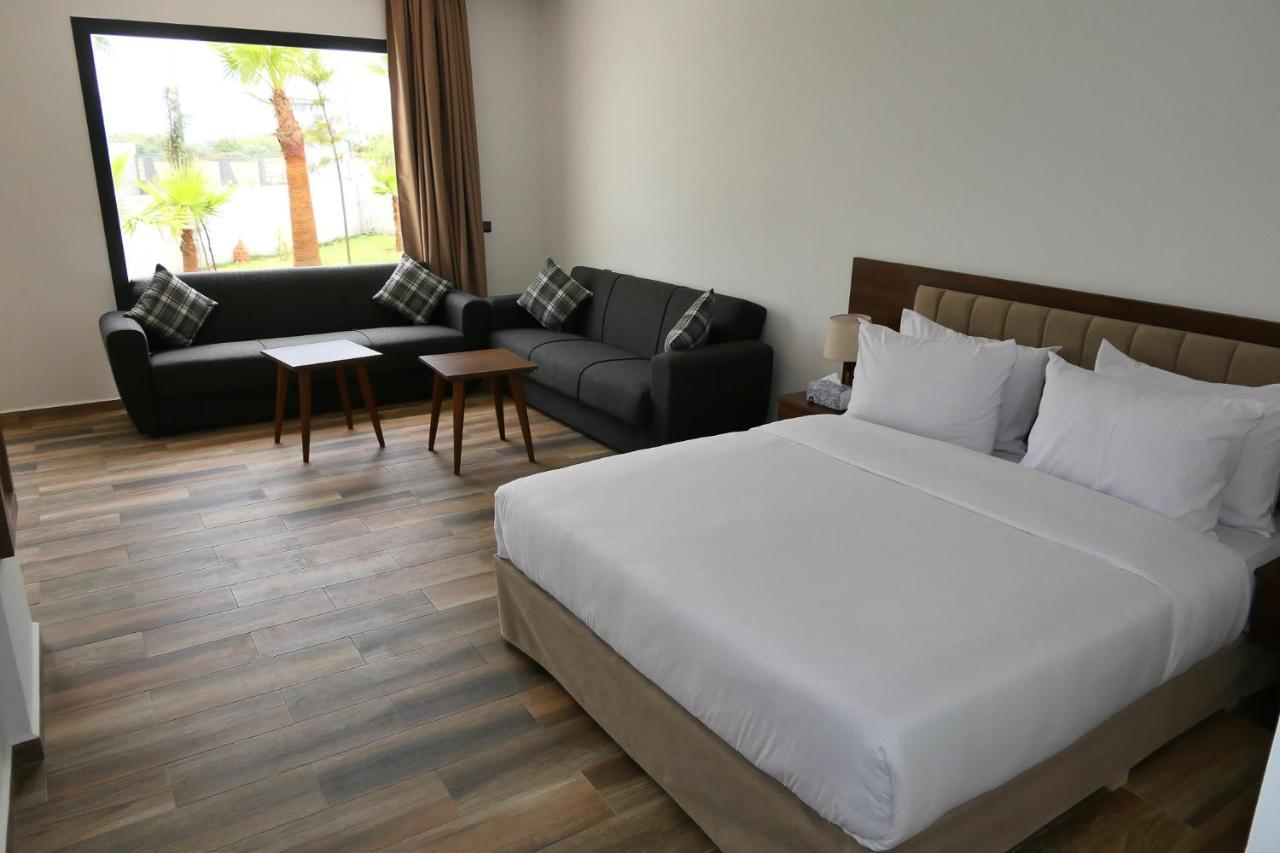 Hotel Corail De Cabo Cabo Negro Bagian luar foto